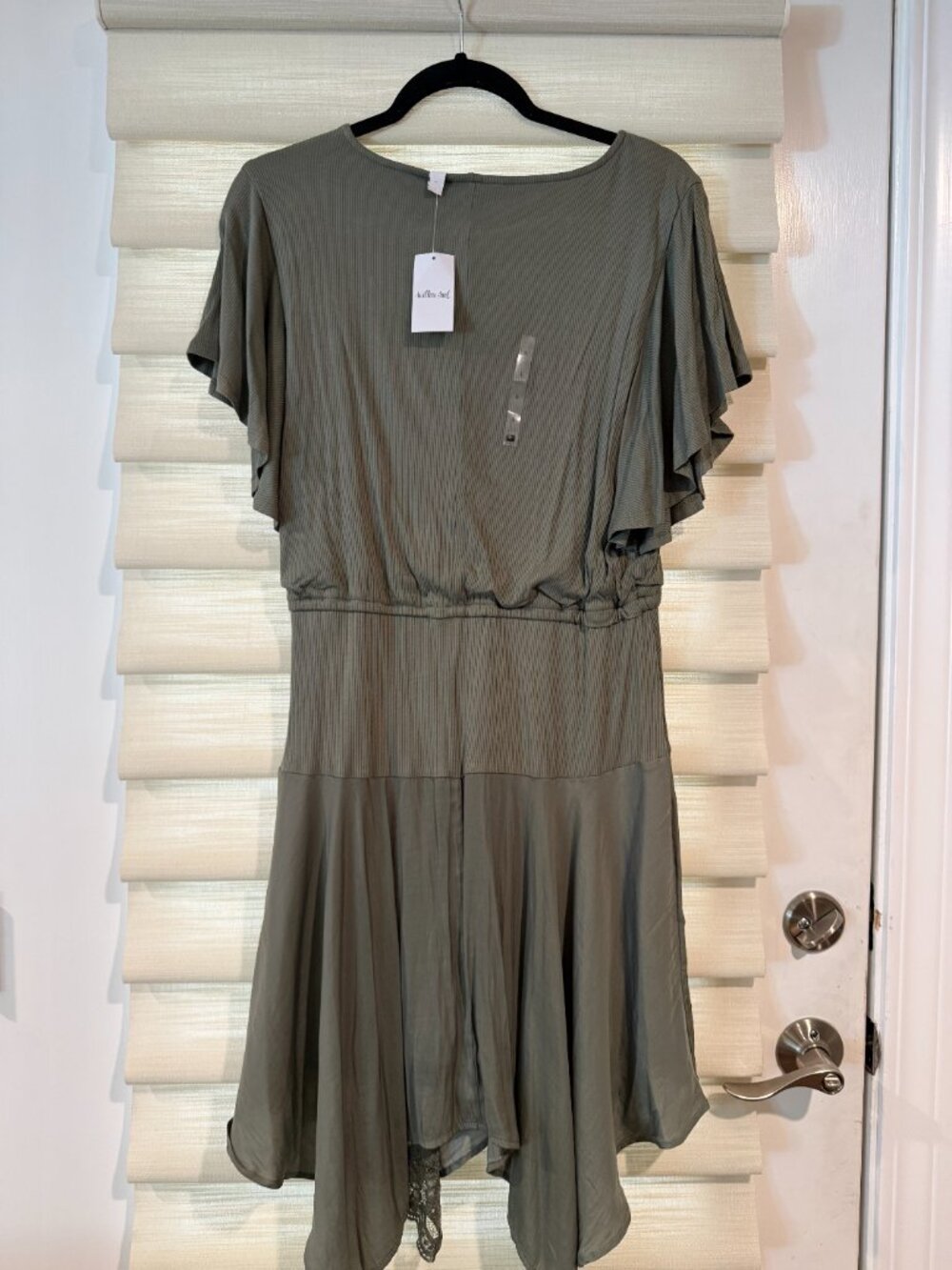 willow + root army green dress (size L) - Picture 2 of 3